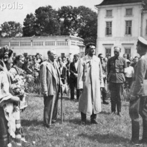 Ukrainians celebrate year of freedom 1941